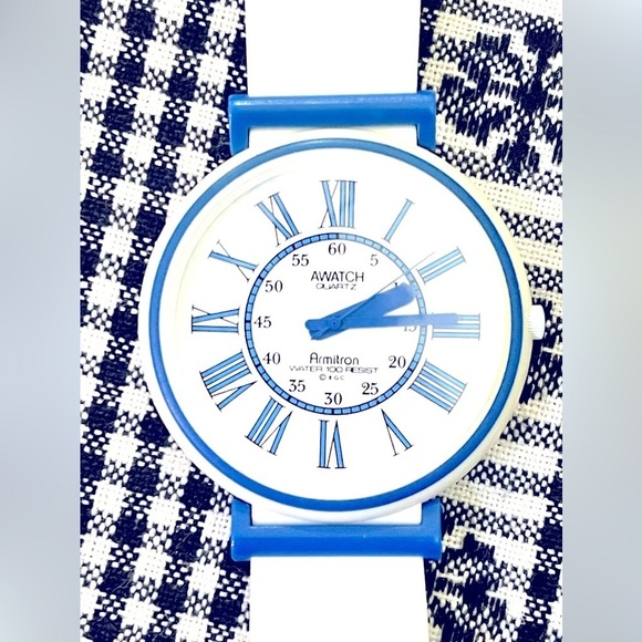 ARMITRON Rare Vintage 1990s AWATCH Quartz Analog Water Resistance 100 White Blue - Picture 1 of 6